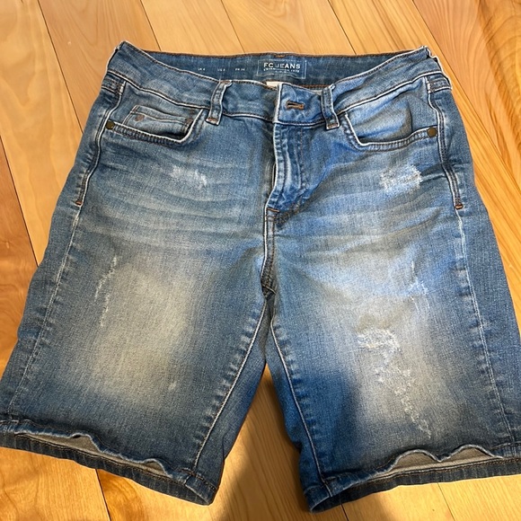 French connection shorts - Picture 1 of 3